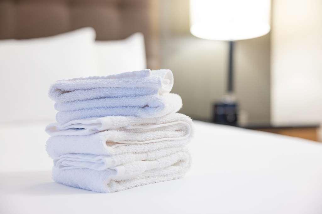 Drury Inn & Suites Burlington Oda fotoğraf